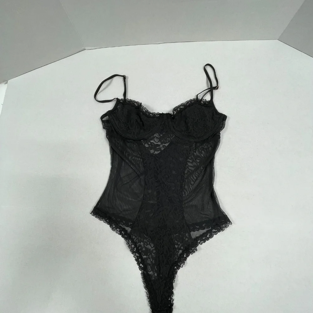 Victoria‎ Secret Black Bodysuit 34B -In Bag.